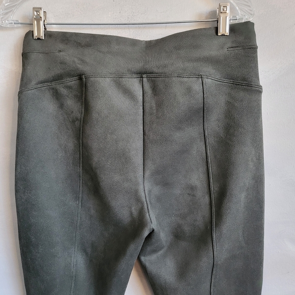 Spanx Olive Green Faux Suede Taper Ankle Leggings Size L - Picture 8 of 11